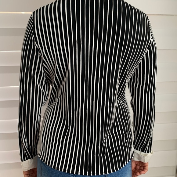 Button down shirt - Picture 2 of 3